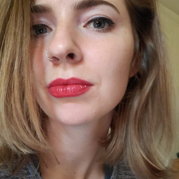 Meet your Posher, Izzy - Picture 1 of 1